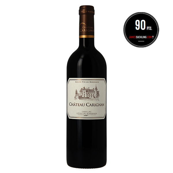  CHÂTEAU CARIGNAN PRIMA ROUGE Cépages : 100% Merlot  Terroirs et vinification : La superficie de notre vignoble est de 65 hectares. Les vignes, d’un âge moyen de 45 ans, sont plantées sur des coteaux argilo-calcaires recouverts de graves caillouteuses. Toutes nos parcelles sont cultivées selon une démarche d’agriculture raisonnée et sont fertilisées par des matières organiques naturelles. Nous récoltons les raisins à maturité optimale, nous pratiquons une fermentation malolactique en cuves inox. Le vin est élevé en barriques neuves de chêne français pendant 18 mois.  Dégustation :  Le nez aux notes de toasté, café, vanille et cuir évolue sur des arômes de fruits noirs bien mûrs. Il est complexe et exprime une belle diversité d’arômes de fruits noirs. La bouche est riche et structurée, parfaitement équilibrée avec des tanins bien évolués et une belle longueur.  Savourez-le entre 16 et 18°C et conservez-le jusqu’à 15 ans.